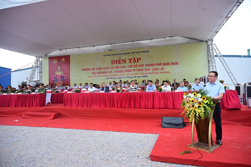 Hiệp đồng tổng lực diễn tập chữa cháy và cứu nạn, cứu hộ cấp thành phố năm 2026 tại Công ty TNHH May Tinh Lợi